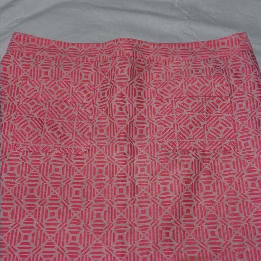 GAP Bright Coral Flattering Miniskirt - Picture 2 of 4